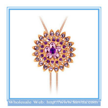 Neueste Design 18k vergoldeten großen Wasser Lilie Form Dual-Use-Kristall Pullover Halskette